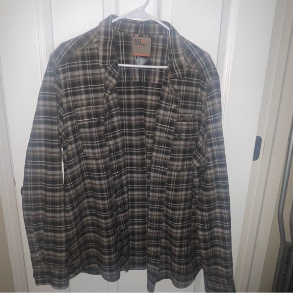 5.11 Tactical Black and Gray Checkered Flannel Shirt - Picture 2 of 4